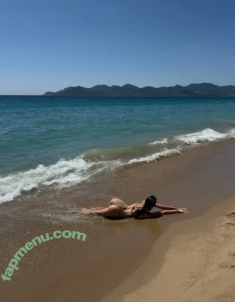 Magdalina Soltan nude photo #0016 (magdalinasoltan)