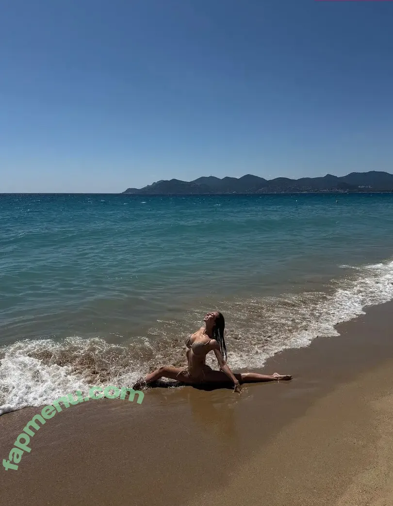 Magdalina Soltan nude photo #0023 (magdalinasoltan)