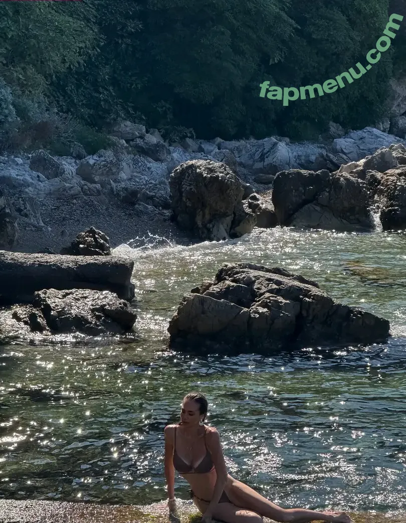 Magdalina Soltan nude photo #0037 (magdalinasoltan)