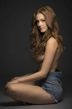 Maggie Geha / maggiegeha nude photo #0022