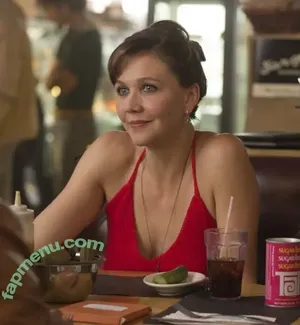 Maggie Gyllenhaal / mgyllenhaal nude photo #0145