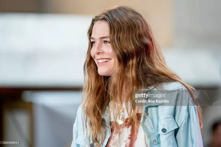 Maggie Rogers / maggierogers / rockyemerson nude photo #0017