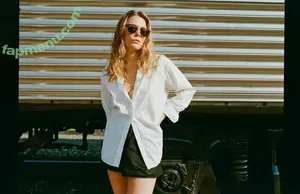 Maggie Rogers / maggierogers / rockyemerson nude photo #0060