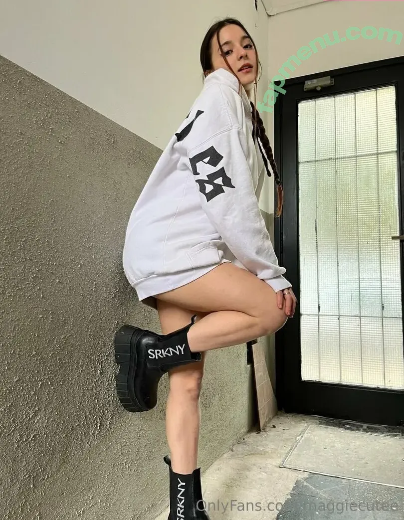 maggiecuteee nude photo #0009 (maggiecutie_)