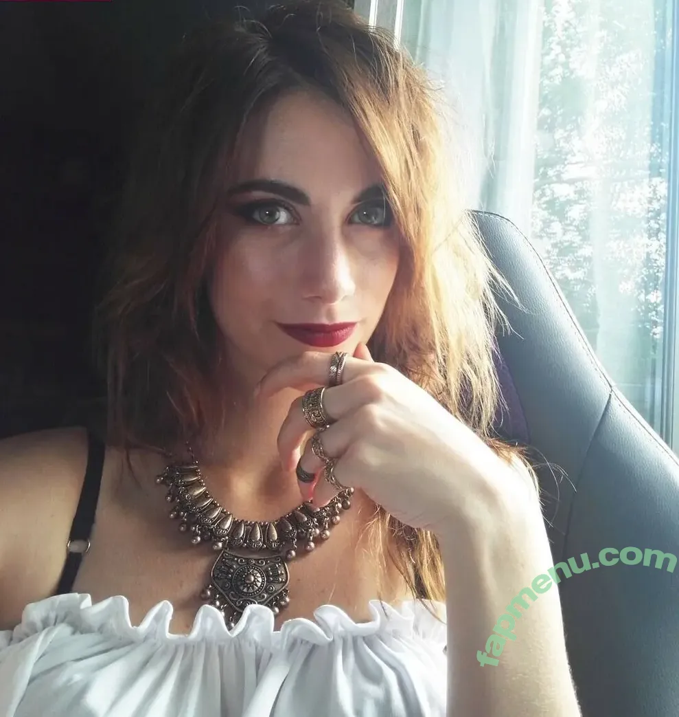 maghla_ nude photo #0102 (Maghla)