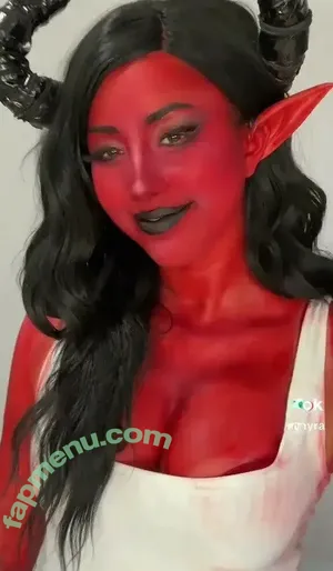 Magic Phyra / magic_phyra / magicphyra nude photo #0911