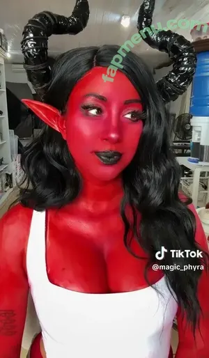 Magic Phyra / magic_phyra / magicphyra nude photo #0924