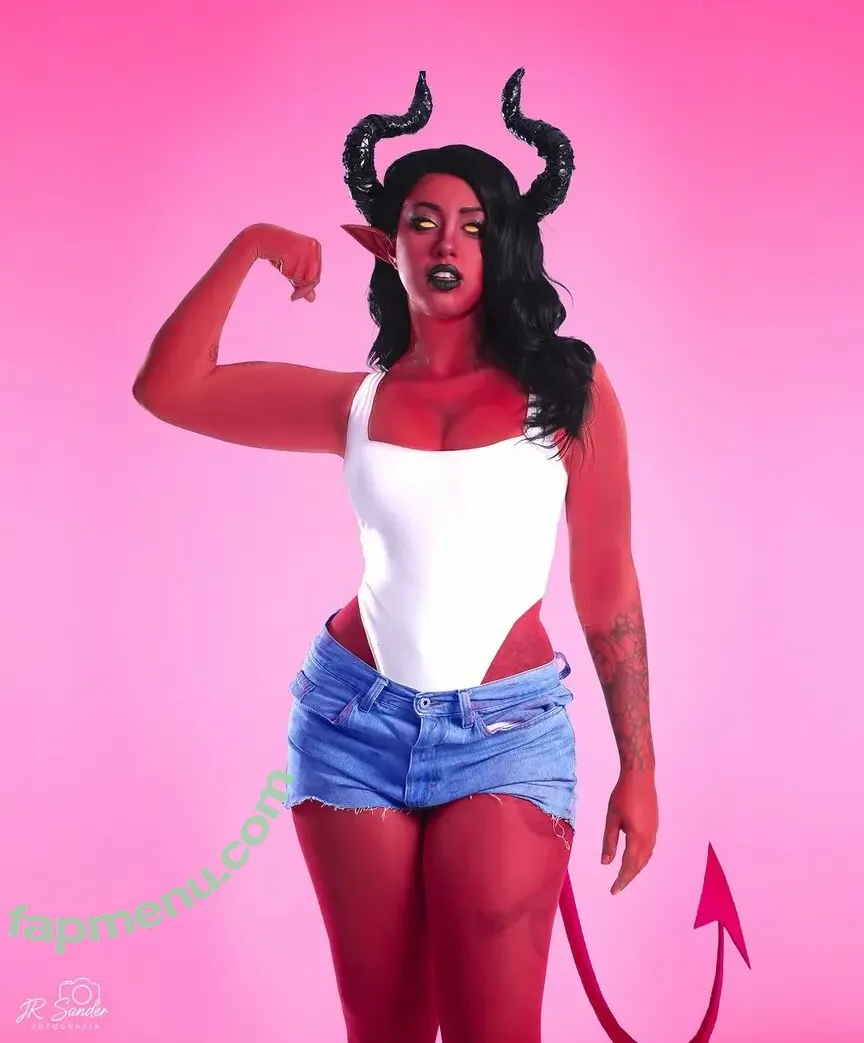 Magic Phyra nude photo #0917 (magic_phyra / magicphyra)