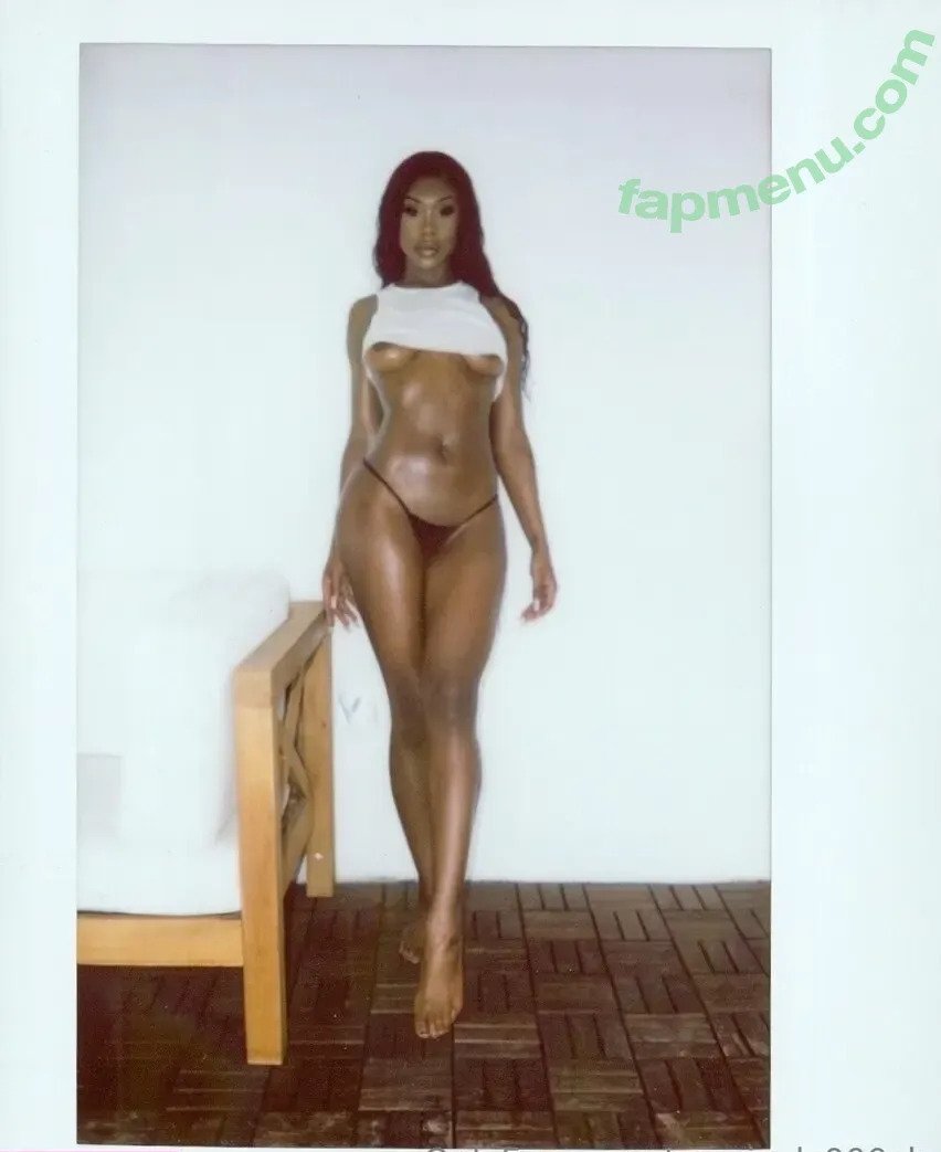 Magicalc000ch nude photo #0020 (bbyliique)