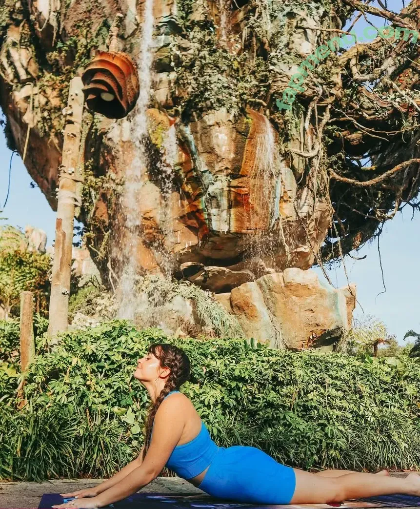 Magicwithmeg nude photo #0007 (magicmagy)