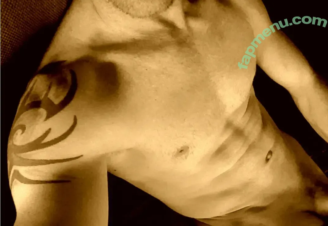 magnumcaliguy nude photo #0003 (magnumagnus)
