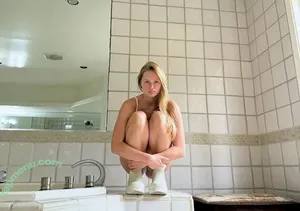 Magpiiee / mvgpiee nude photo #0024