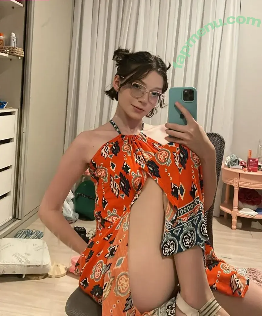 Magrinhas nude photo #0036 (magrinha211 / nerds)