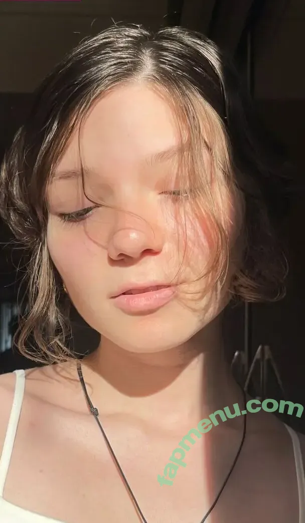 Magrinhas nude photo #0039 (magrinha211 / nerds)