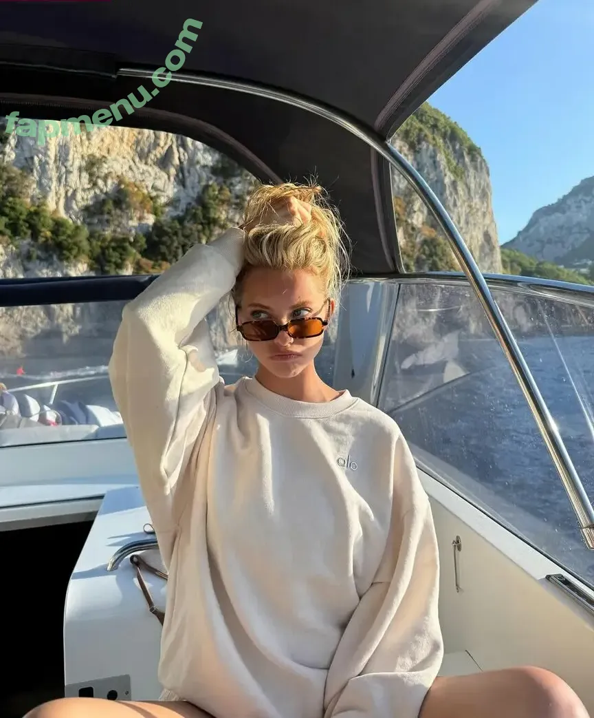 Magui Corceiro nude photo #0601 (Magui_corceiro)