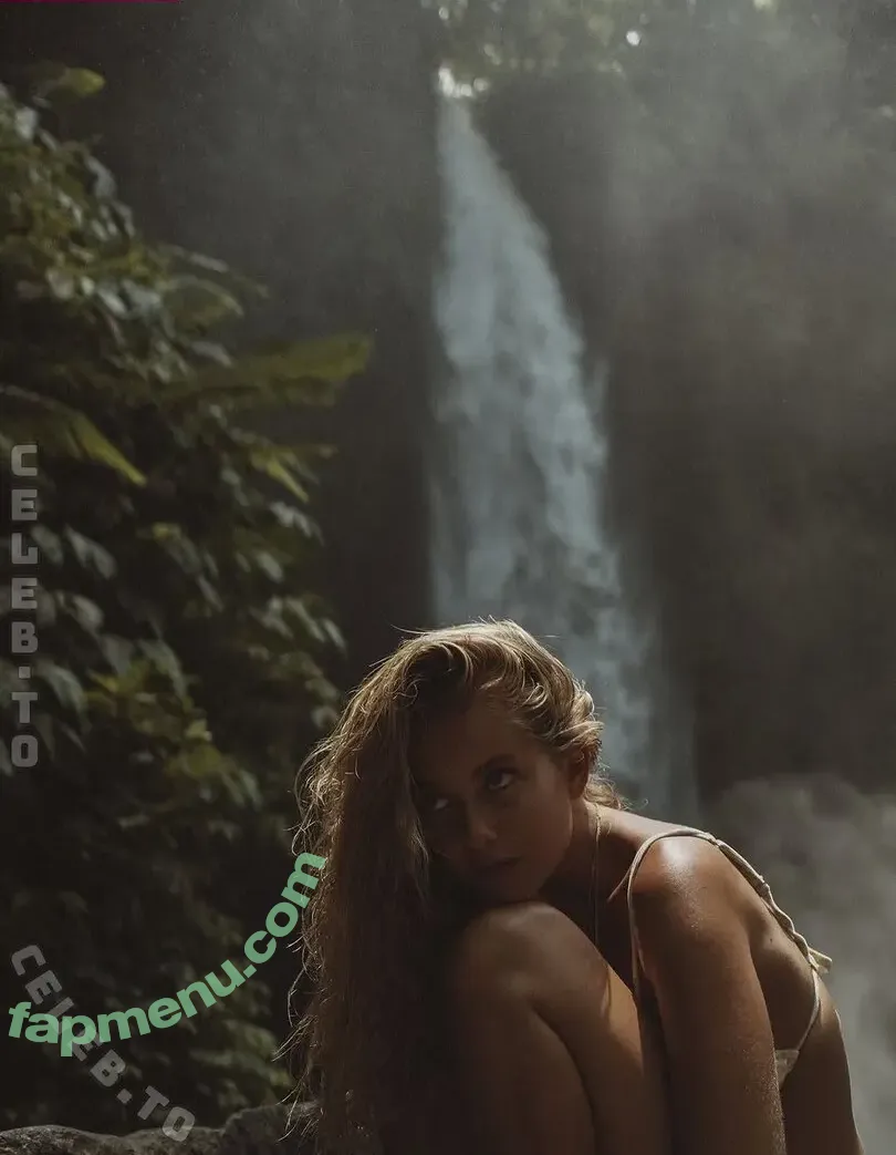 Magui Corceiro nude photo #0901 (Magui_corceiro)