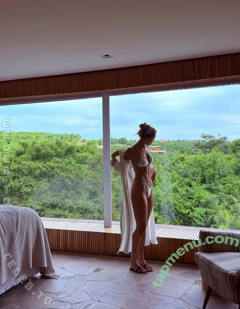 Magui Corceiro nude photo #1017 (Magui_corceiro)