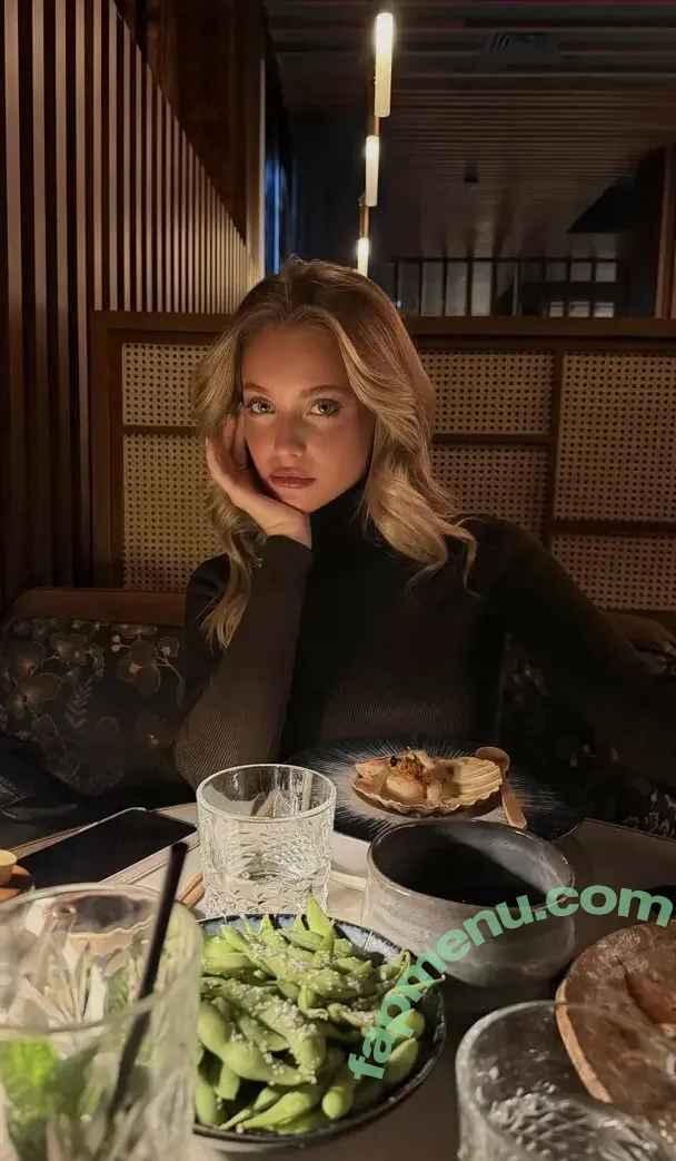 Magui Corceiro nude photo #1044 (Magui_corceiro)