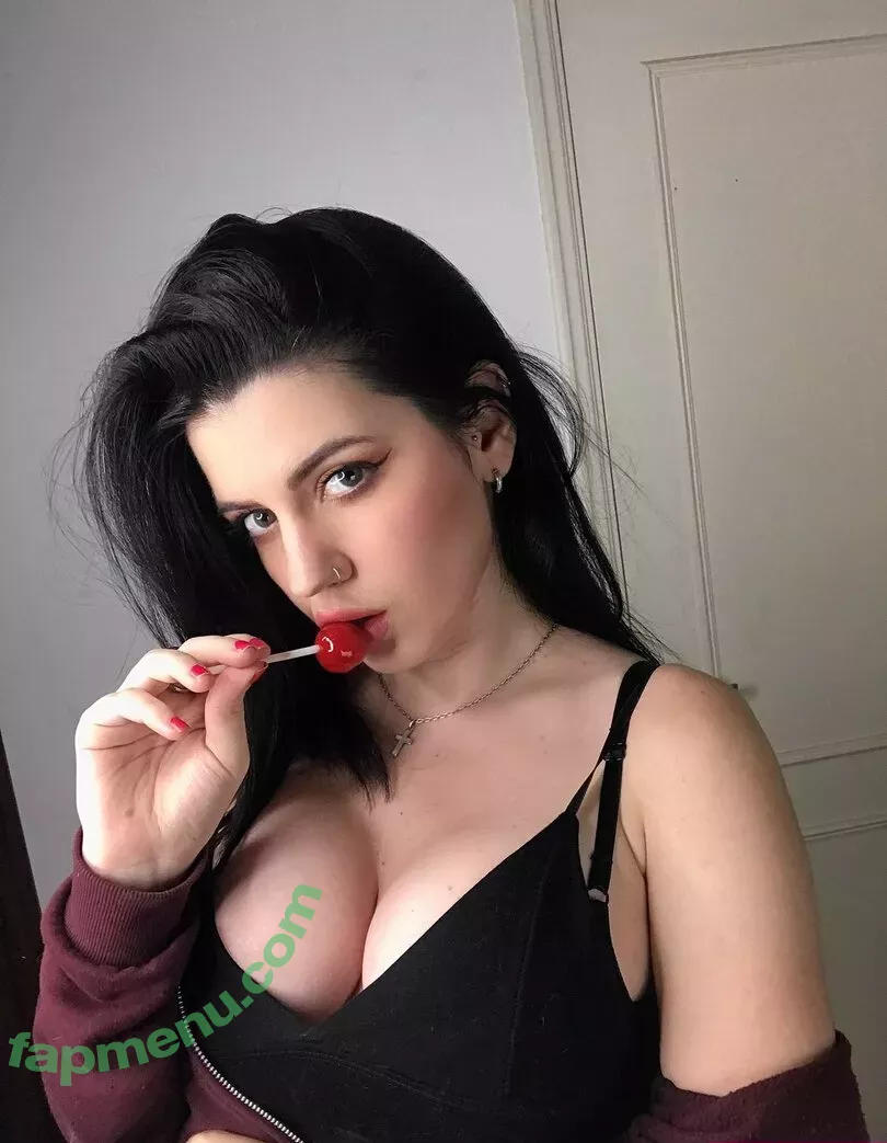 Magui Sunshine nude photo #1193 (La alquimista de acero / MaguiSunshine / magui.sunshine)