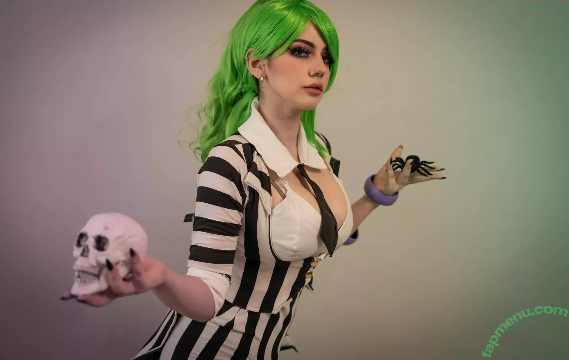 Magui Sunshine nude photo #1283 (La alquimista de acero / MaguiSunshine / magui.sunshine)