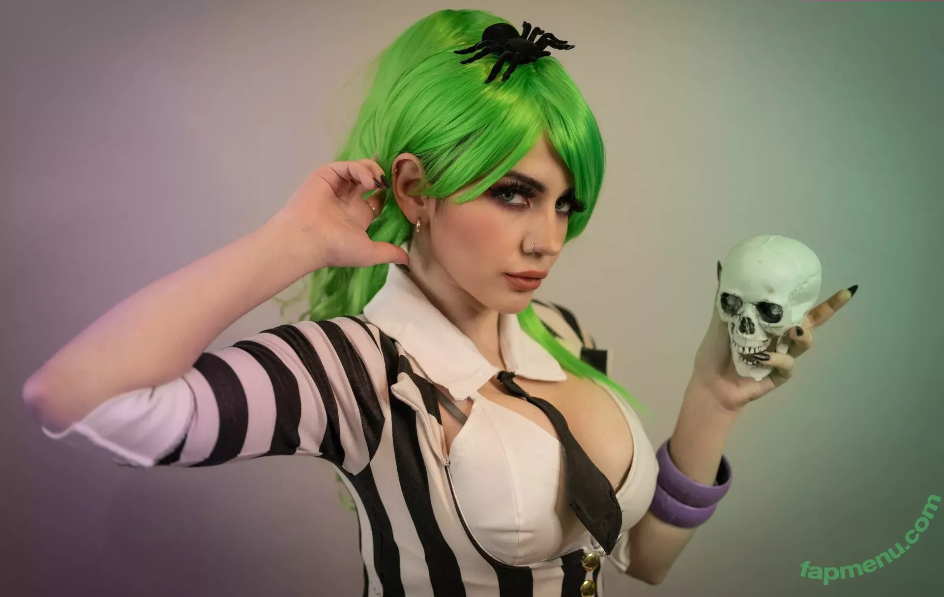 Magui Sunshine nude photo #1289 (La alquimista de acero / MaguiSunshine / magui.sunshine)