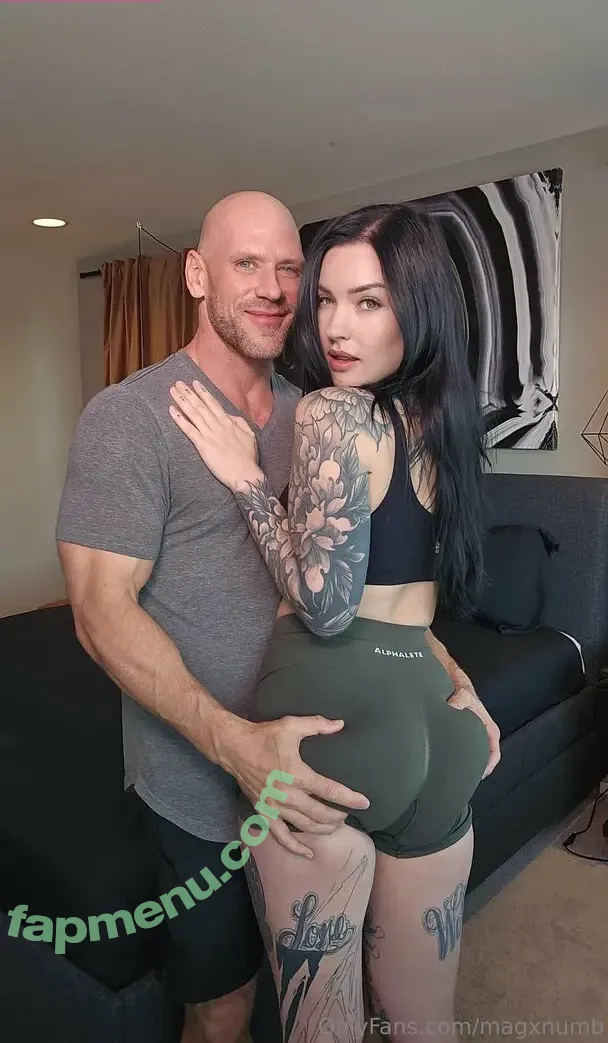 magxnumb nude photo #0059 (magxnumb)