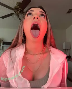 magzilla / magzillax nude photo #0021