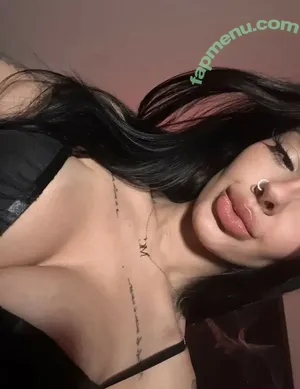 Mah Tavares / mah_tavaress_ / mahtavaresofic nude photo #0123