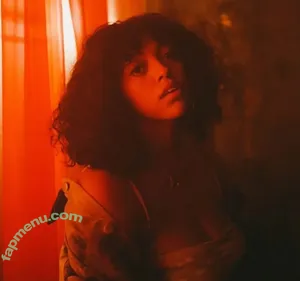 Mahalia / lowkeymahalia nude photo #0171