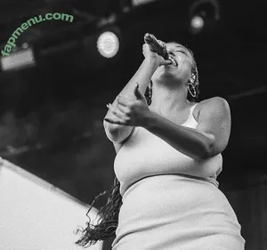 Mahalia / lowkeymahalia nude photo #0186