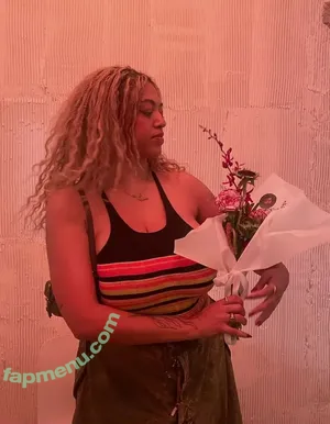 Mahalia / lowkeymahalia nude photo #0254