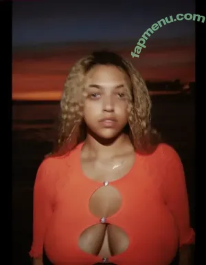 Mahalia / lowkeymahalia nude photo #0270