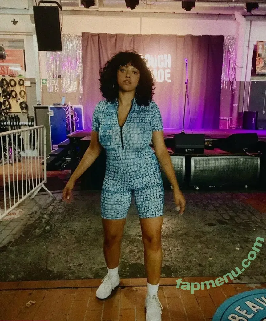 Mahalia nude photo #0174 (lowkeymahalia)