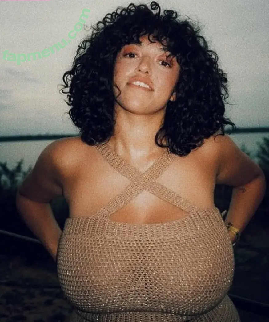 Mahalia nude photo #0205 (lowkeymahalia)