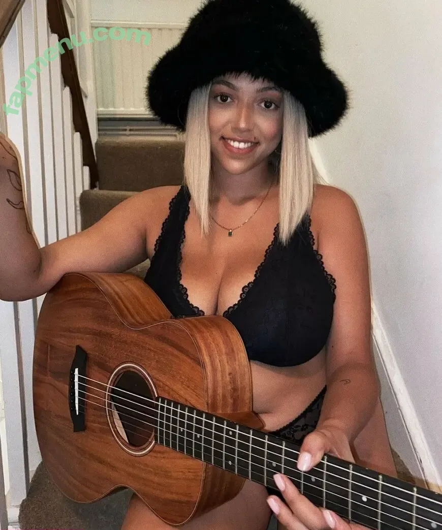 Mahalia nude photo #0213 (lowkeymahalia)