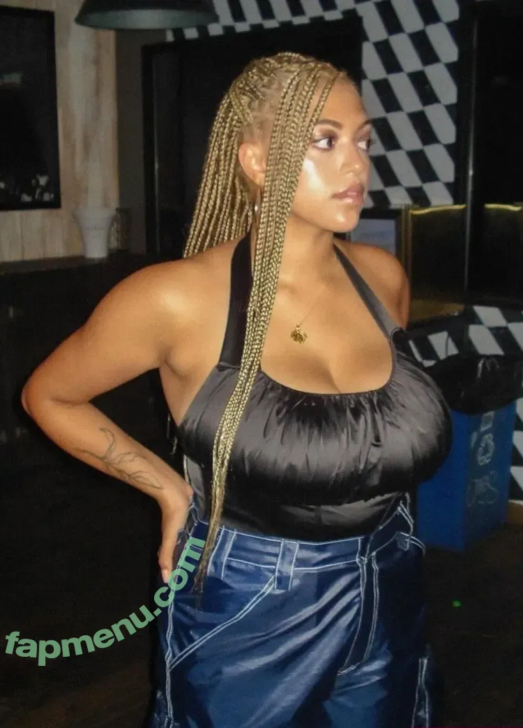 Mahalia nude photo #0246 (lowkeymahalia)