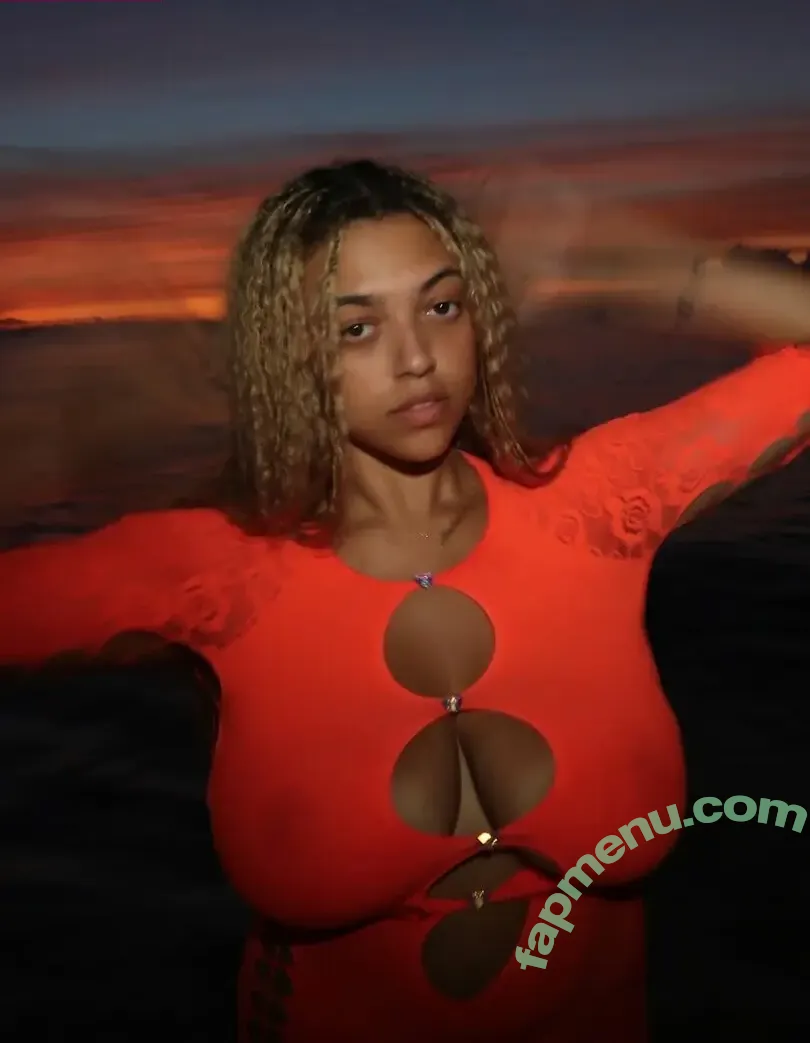 Mahalia nude photo #0273 (lowkeymahalia)