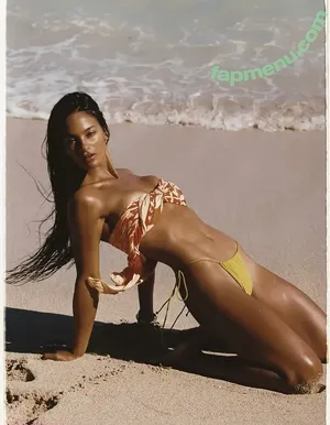 Mahina Florence / mahinaflorence nude photo #0009