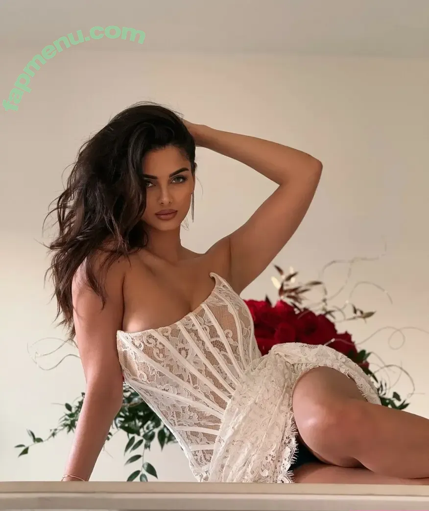 Mahlagha Jaberi nude photo #0083 (mahlaghajaberi)
