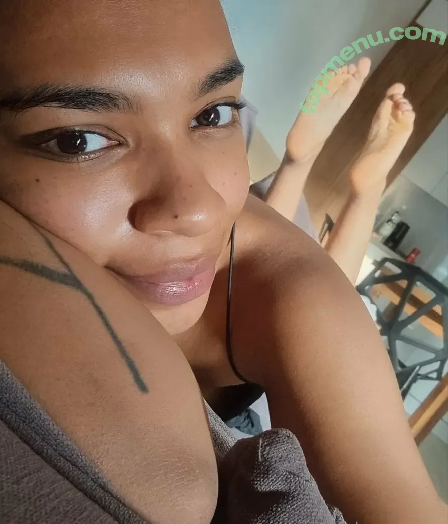 MahoganyQen nude photo #0106 (qen_mahogany)