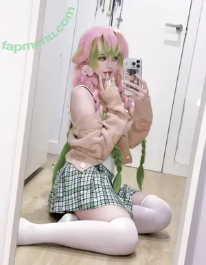 Mahouberry nude photo #0007