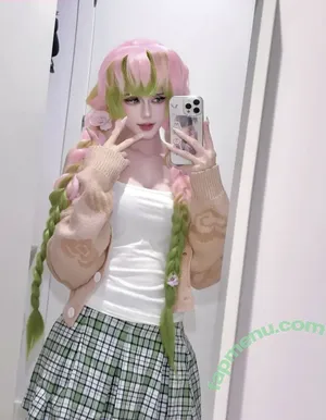Mahouberry nude photo #0010