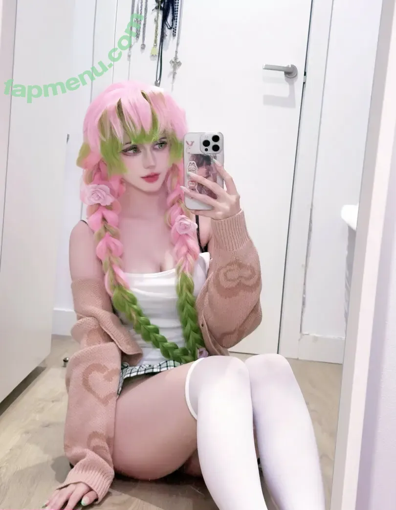 Mahouberry nude photo #0008 (Mahouberry)