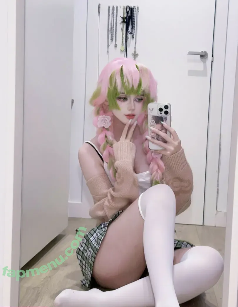 Mahouberry nude photo #0009 (Mahouberry)