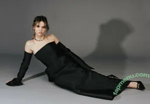 Maia Mitchell / maiamitchell nude photo #0171
