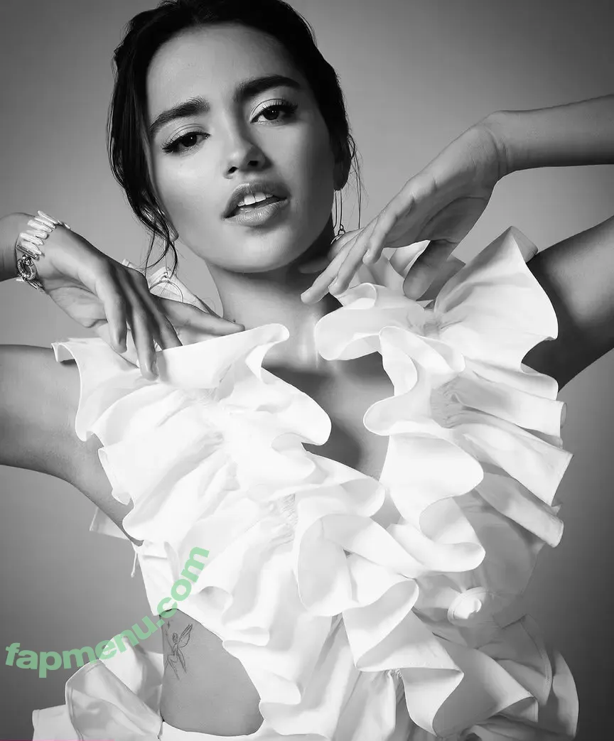 Maia Reficco nude photo #0146 (maiareficco)