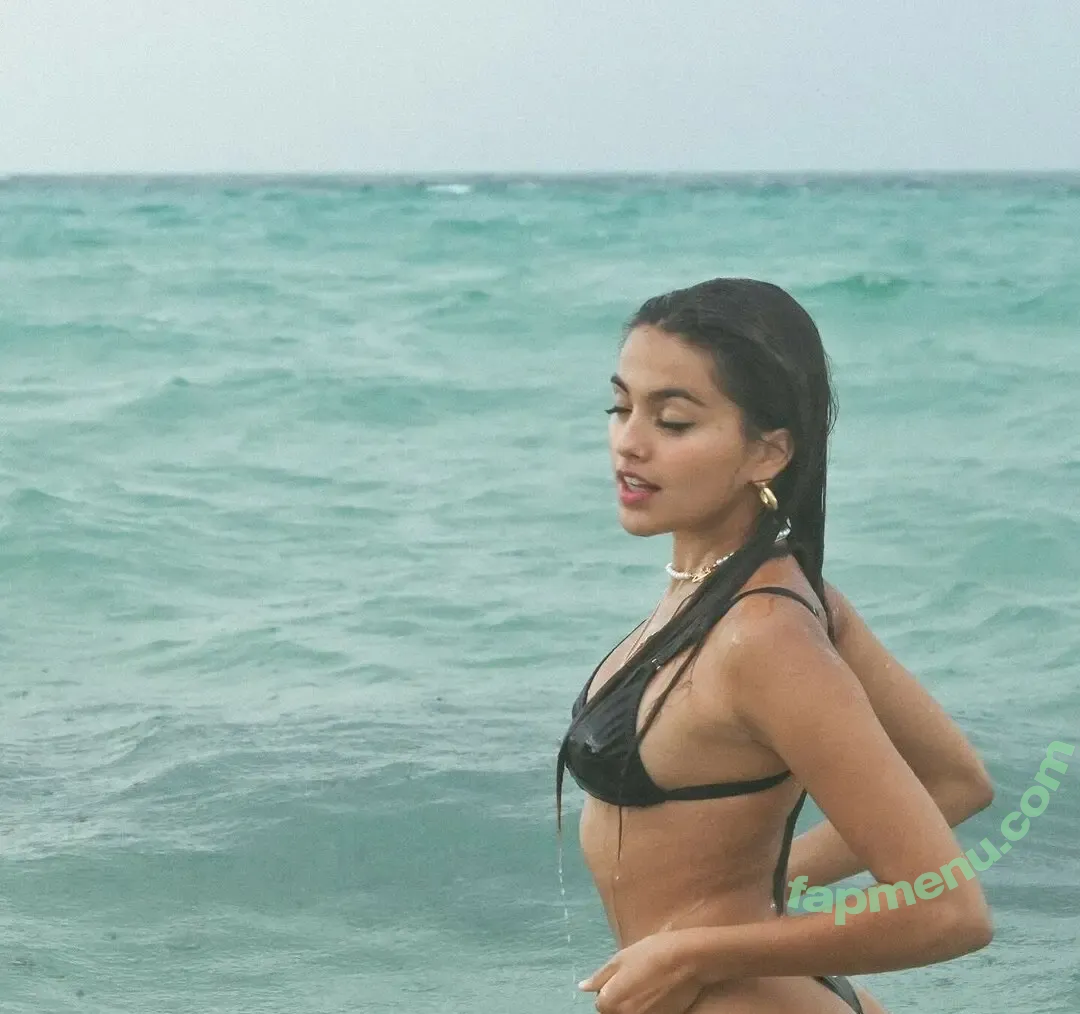 Maia Reficco nude photo #0202 (maiareficco)