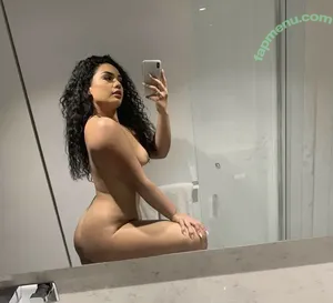 Maiana Kerr / maianakerr / mamimk nude photo #0005