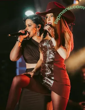 Maiara nude photo #0056