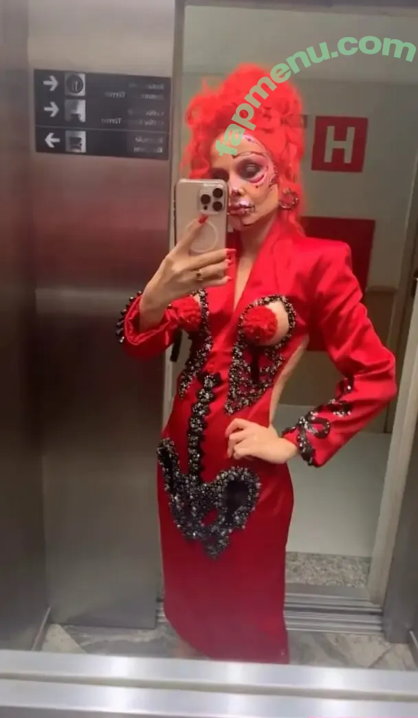 Maiara nude photo #0093 (Maiara)